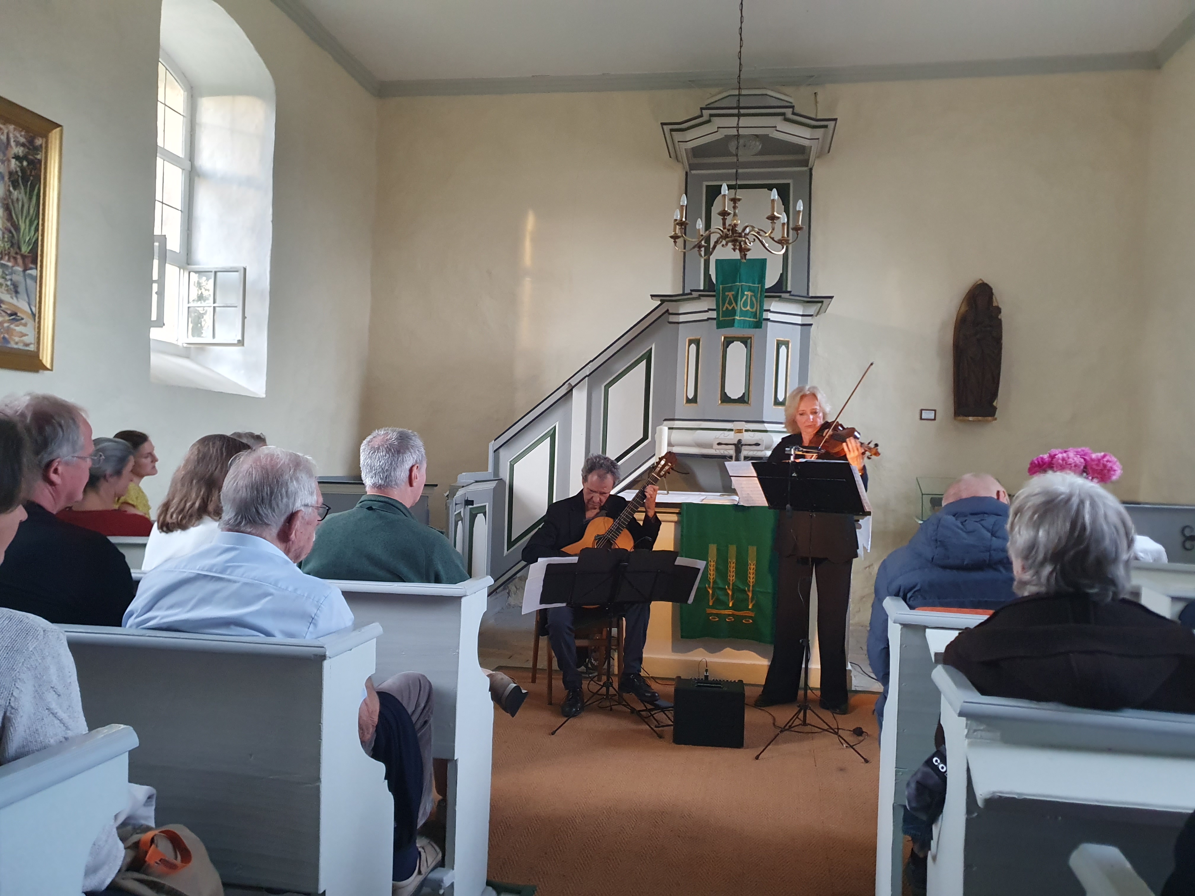 Konzert Duo Alabastro in der Vielitzer Kirche (Petra Krischok)